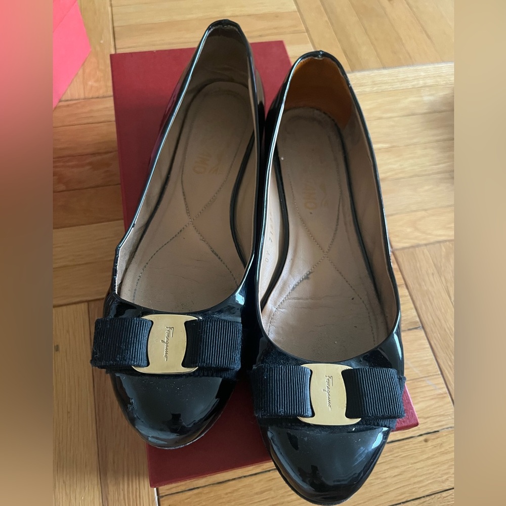 Salvatore Ferragamo Varina Patent Leather Ballet Flats